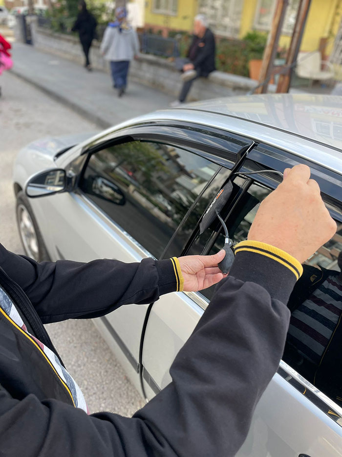 İkizce Oto Kilitçisi